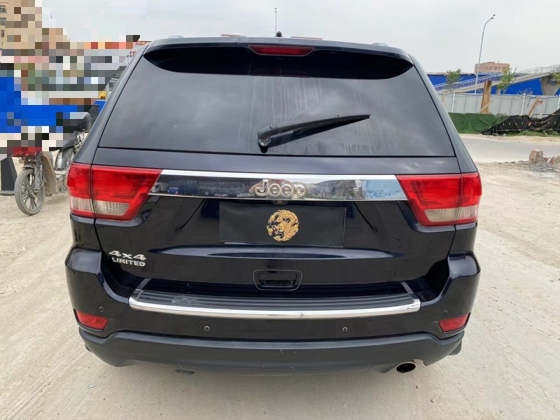 廣州12年Jeep大切諾基9