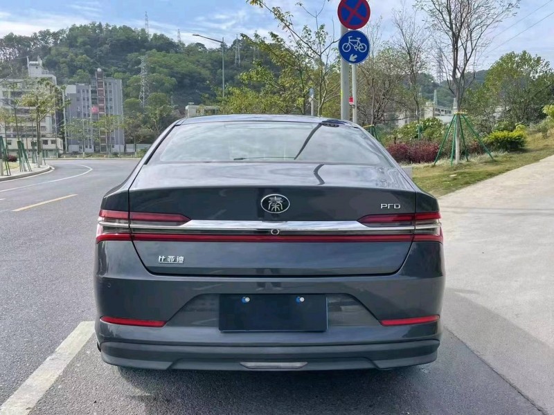 廣州19年比亞迪秦3