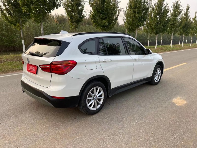 徐州17年宝马X12