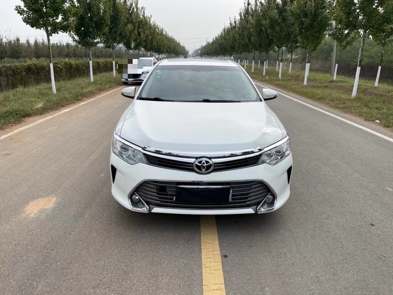 徐州17年丰田凯美瑞1