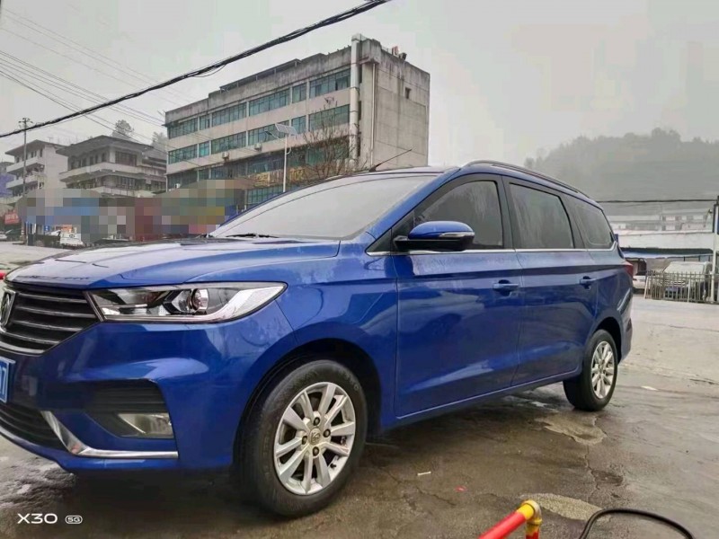 吉安19年寶駿3604