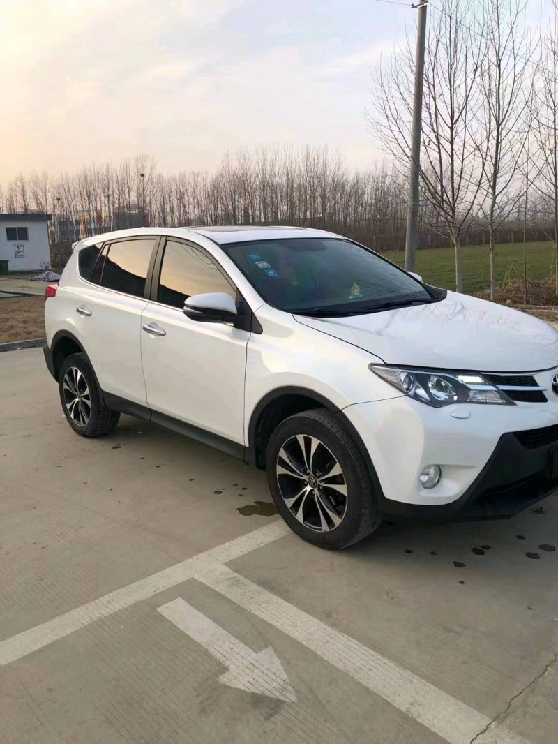 宿遷16年豐田RAV43