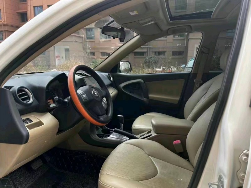 聊城13年豐田RAV4榮放4
