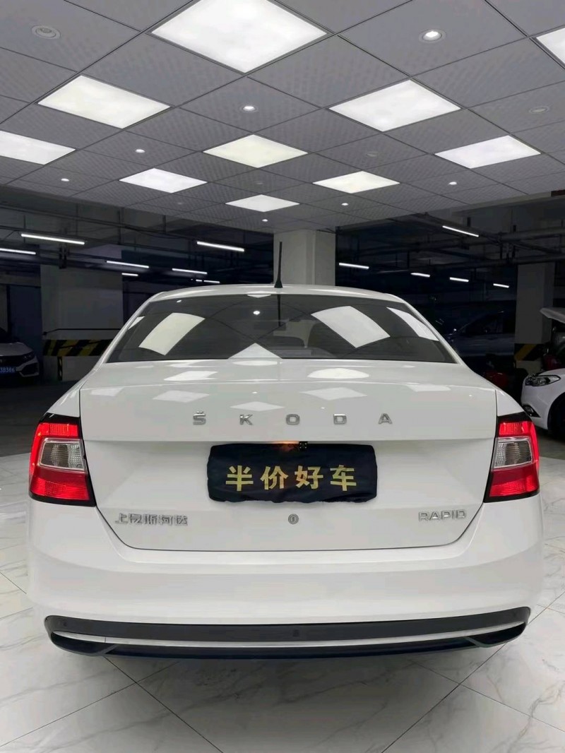 成都19年斯柯達昕銳5