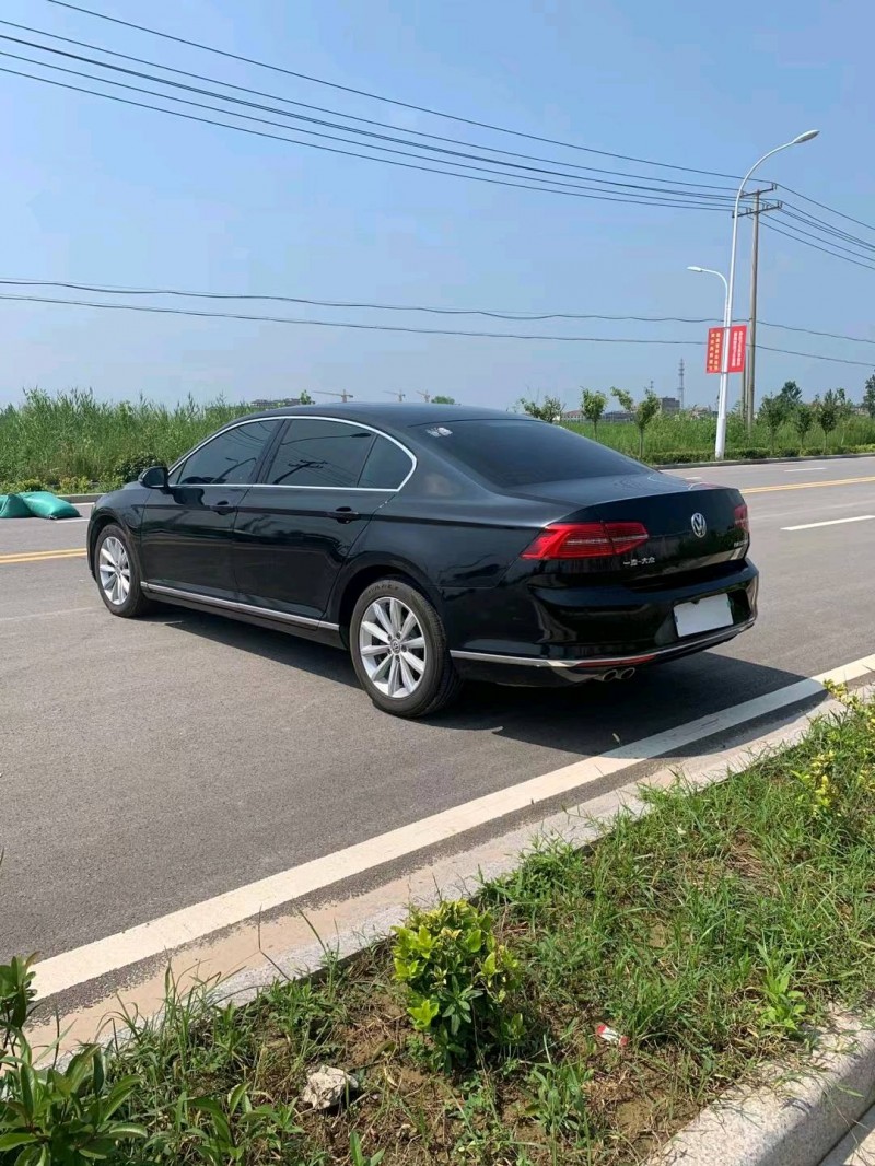 徐州19年大众迈腾4