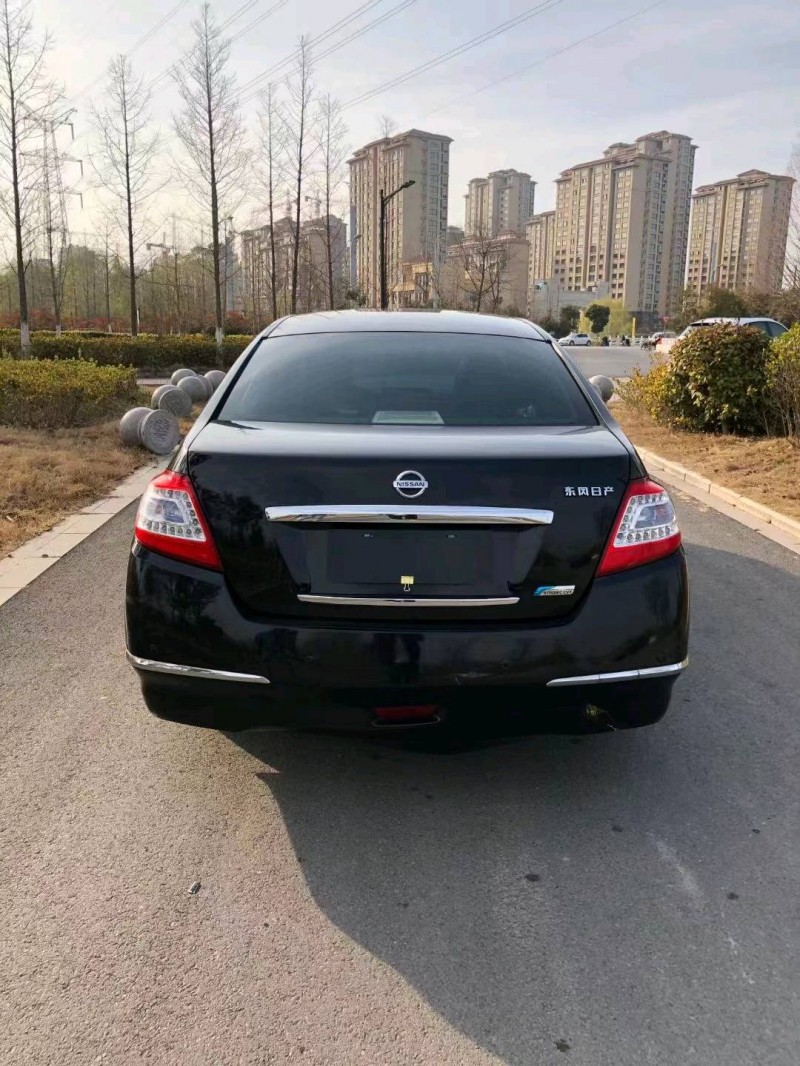 徐州12年日產天籟9