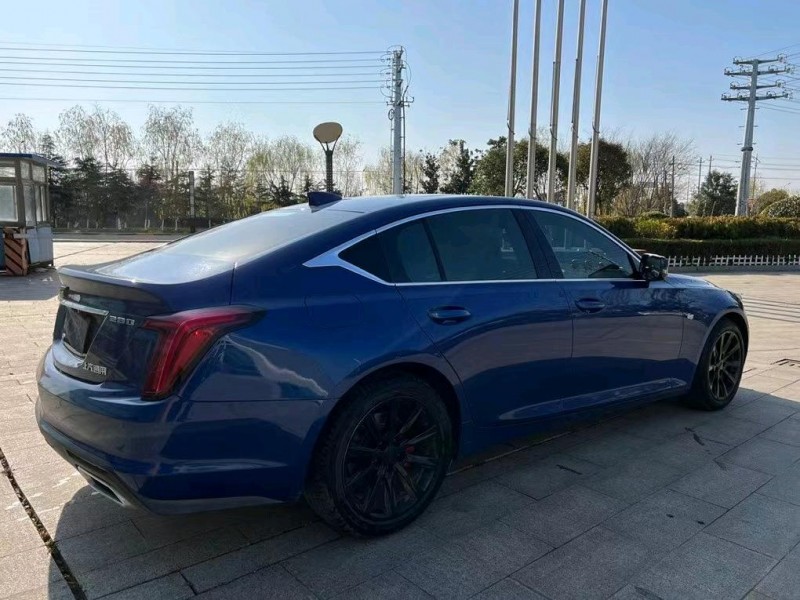 鹽城20年凱迪拉克CT58