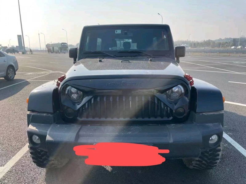 晉城17年Jeep牧馬人1