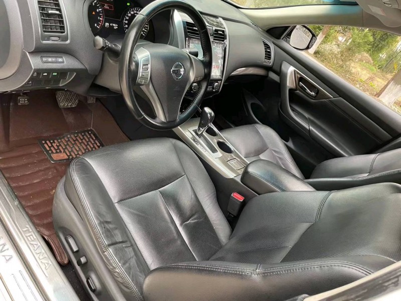 贛州15年日產天籟4