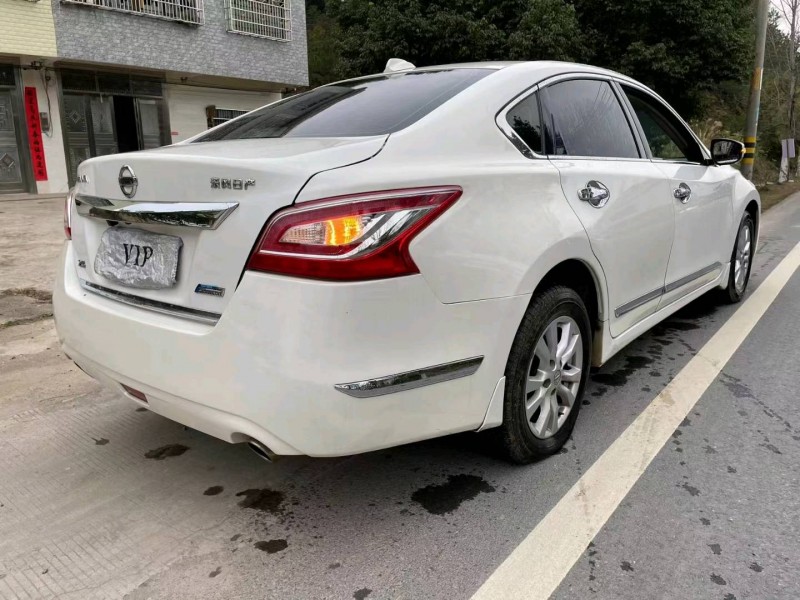贛州15年日產天籟8