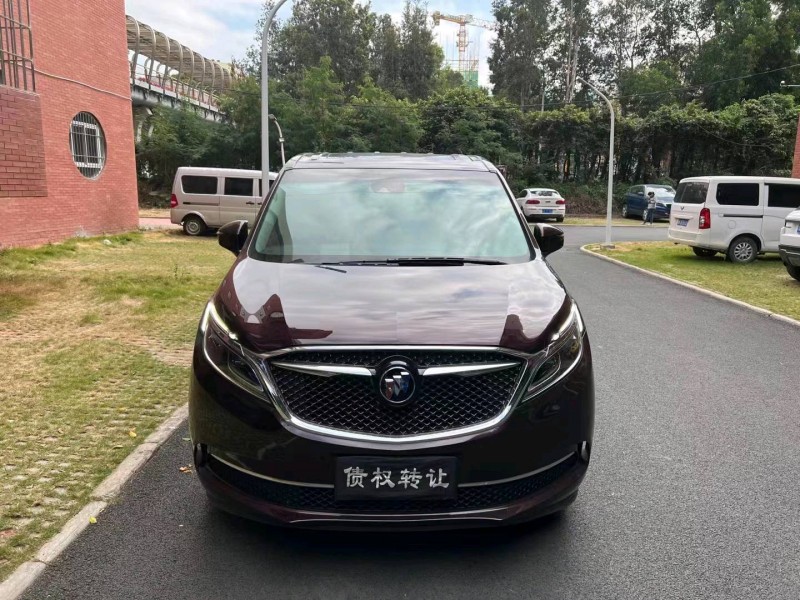 中山17年別克GL81