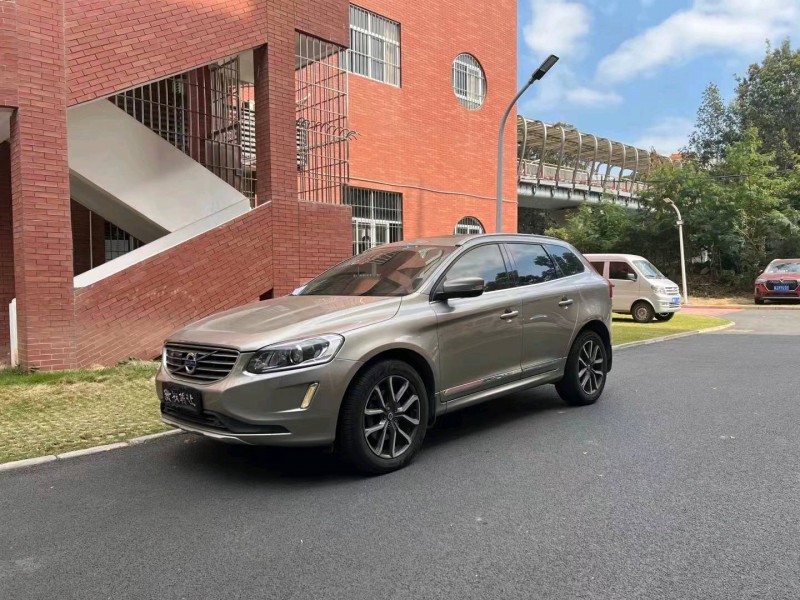 中山16年沃爾沃XC602