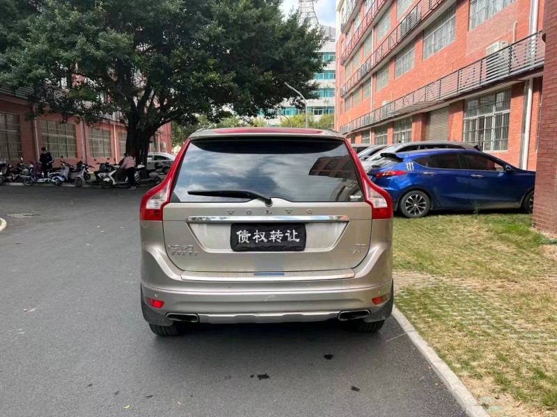 中山16年沃爾沃XC605