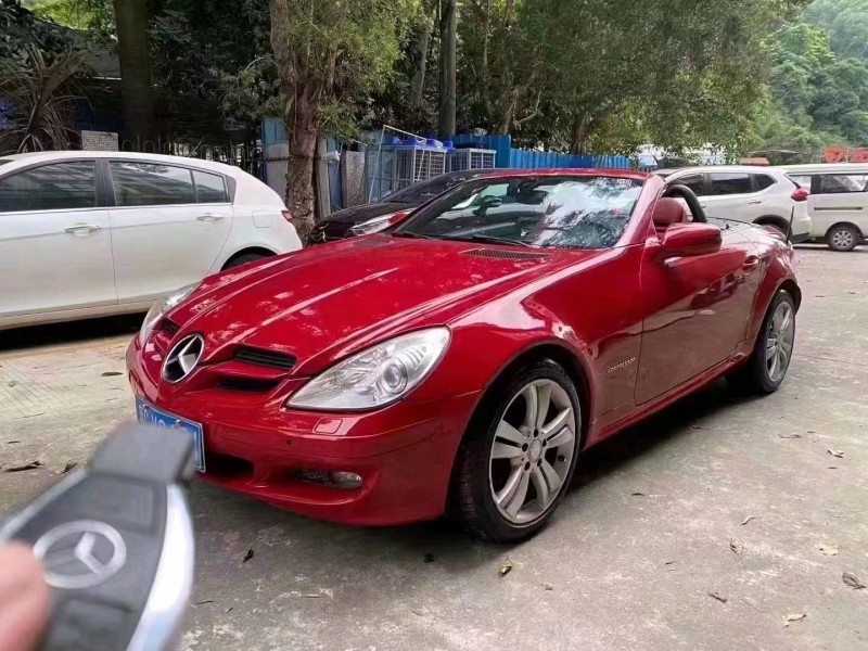 中山11年奔馳SLK2
