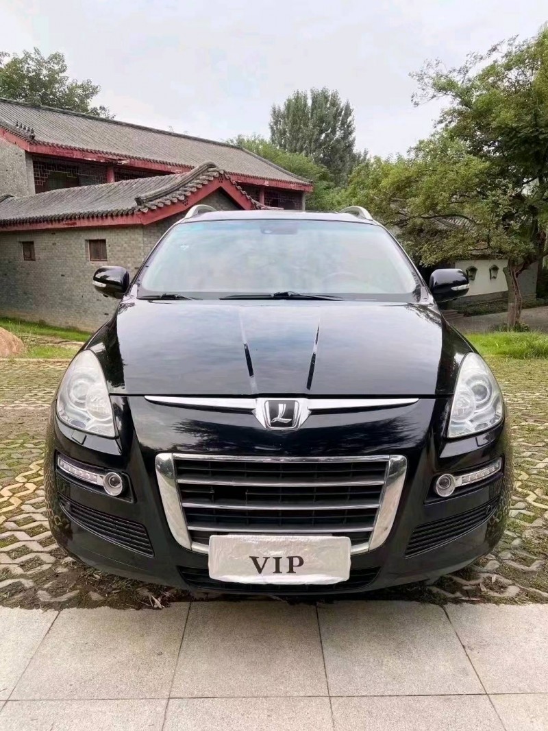 濰坊12年納智捷大7 SUV1