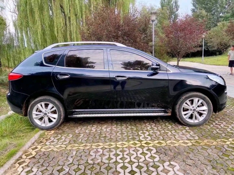 濰坊12年納智捷大7 SUV8