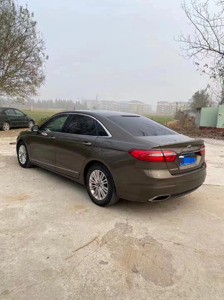 聊城16年福特金牛座3