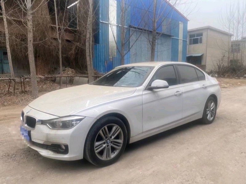 北京16年宝马3系7