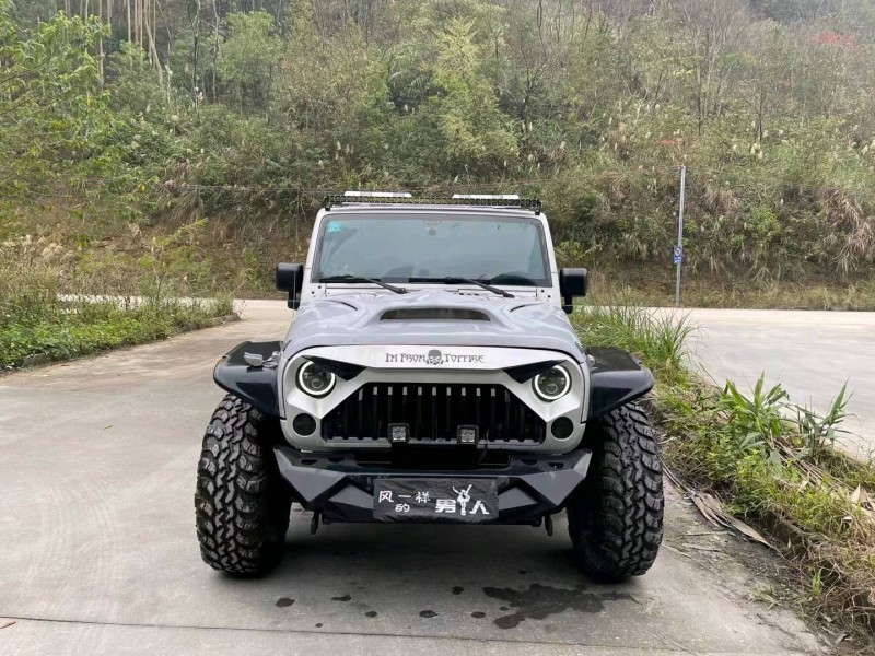柳州12年Jeep牧馬人1