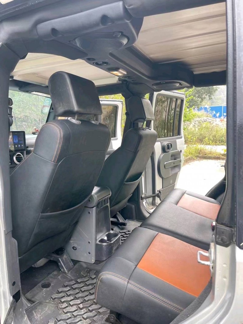 柳州12年Jeep牧馬人6
