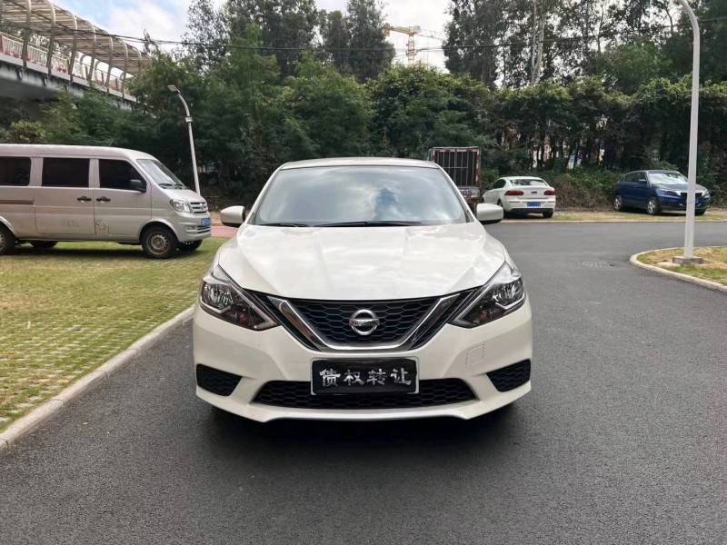 中山21年日產軒逸1