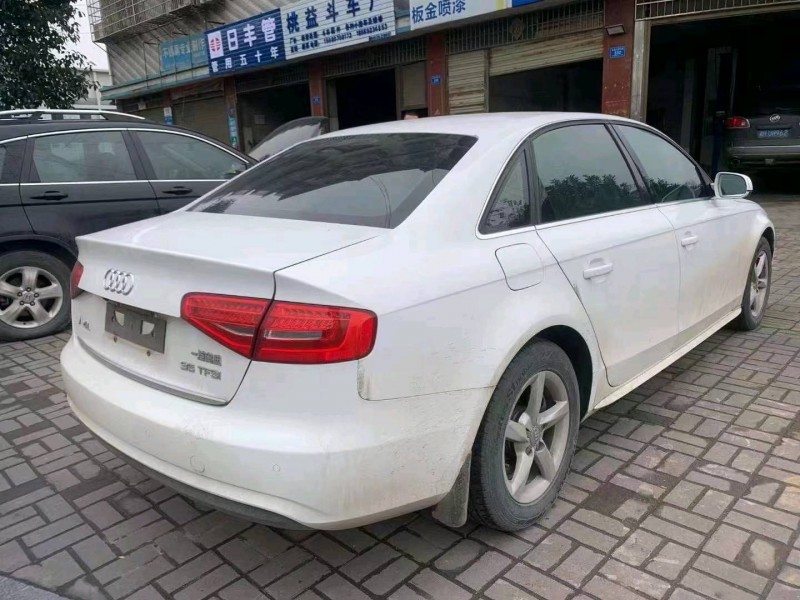 北京14年奧迪A4L9