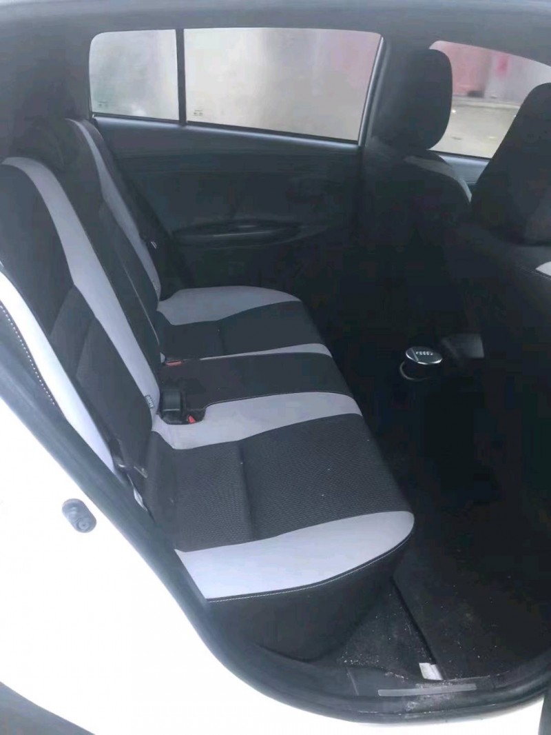 貴陽21年豐田YARiS L 致炫3