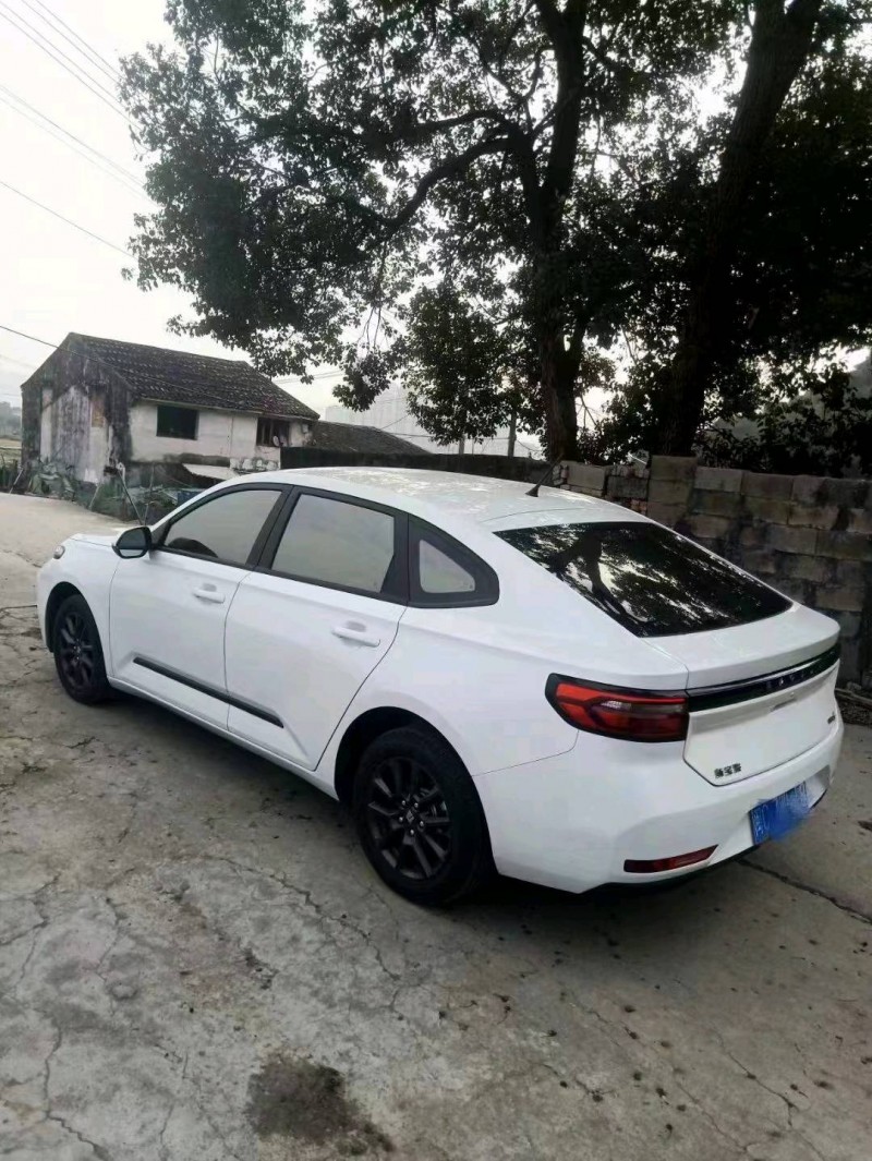 臺州21年寶駿RC57
