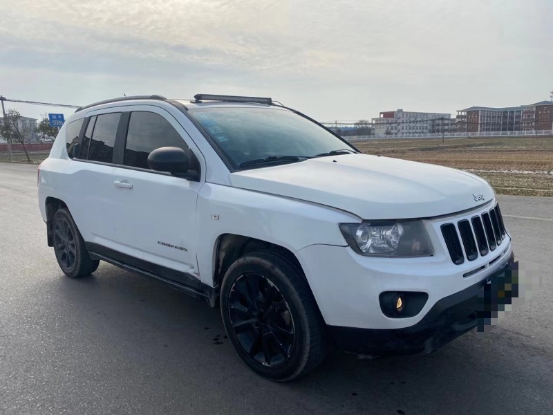 徐州13年Jeep指南者7