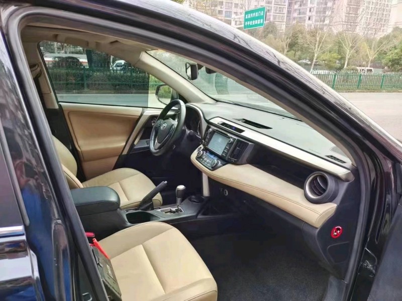 巢湖15年豐田RAV4榮放5