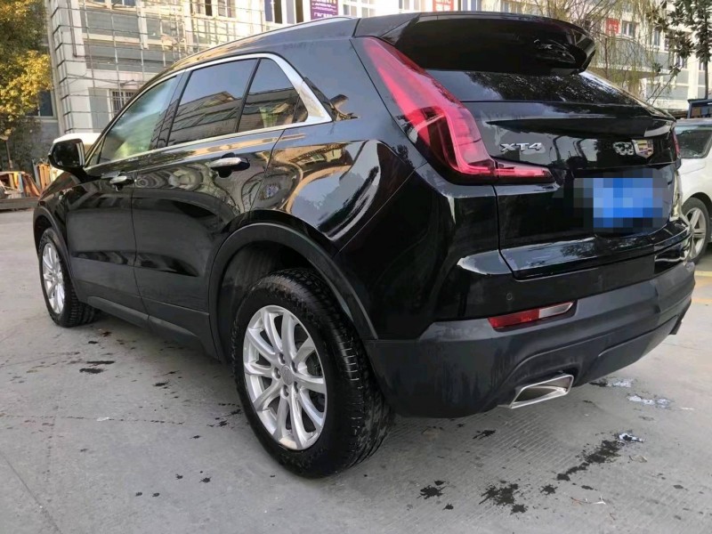 上海20年凱迪拉克XT49