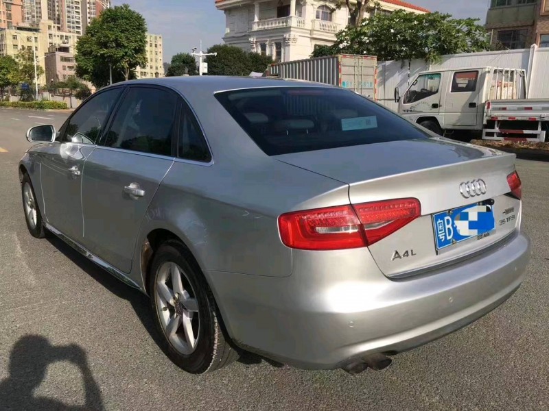 深圳14年奧迪A4L9
