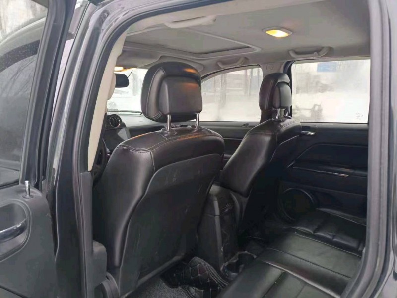 泰州11年Jeep指南者7
