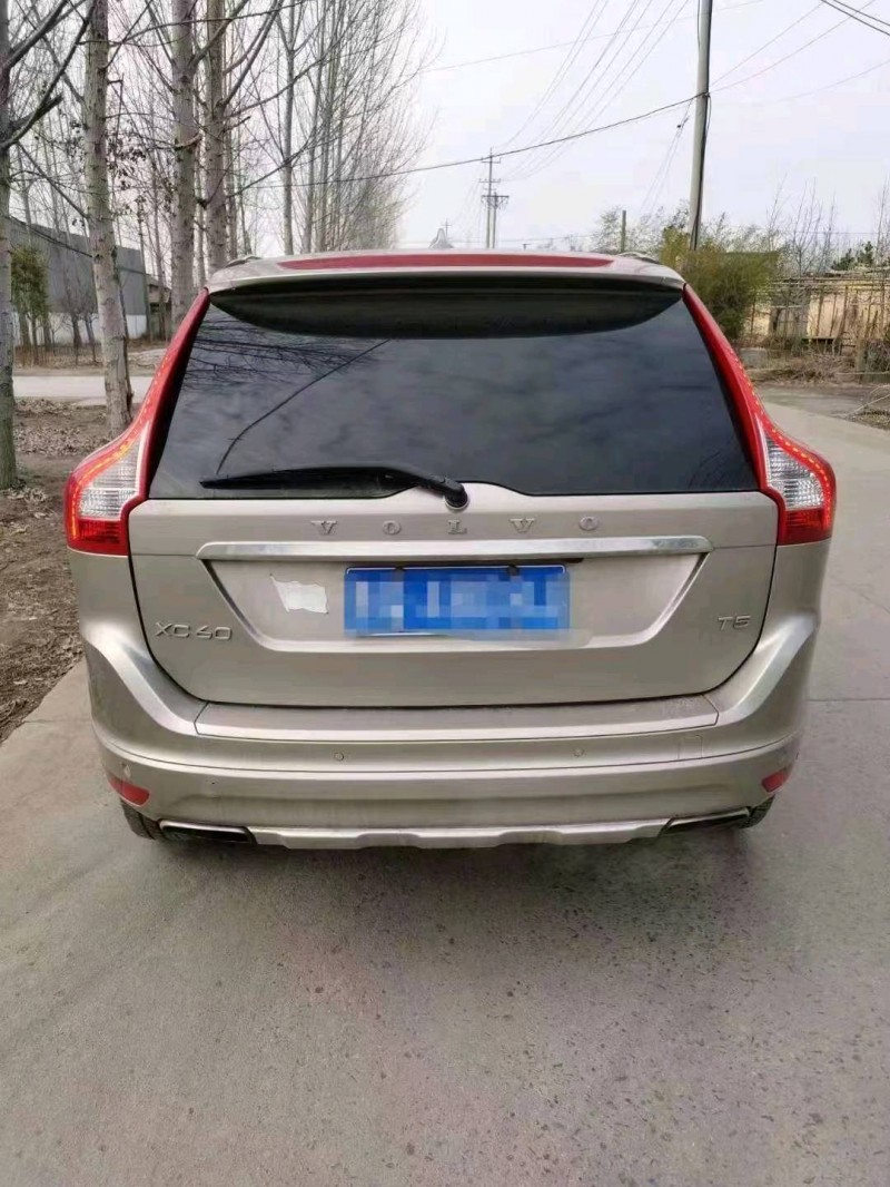 東營14年沃爾沃XC607