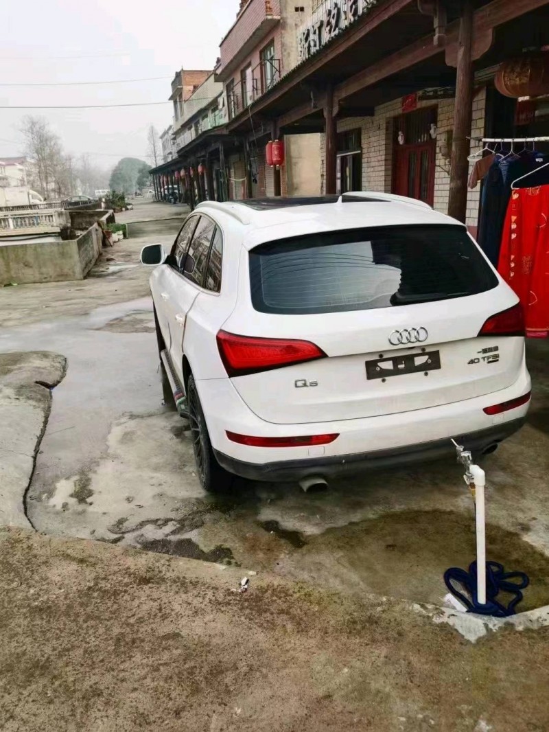 湘潭15年奧迪Q58