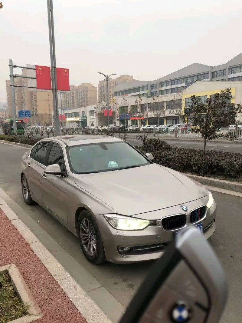 北京15年宝马3系8
