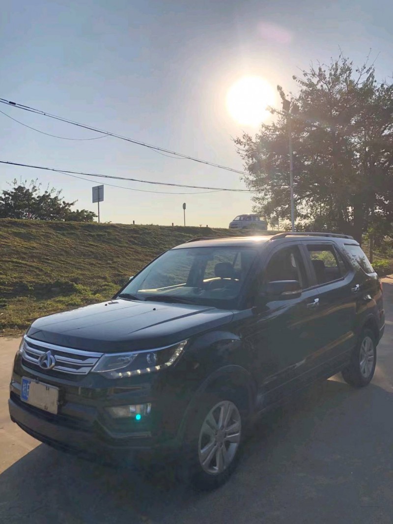 佛山17年長安汽車CX705