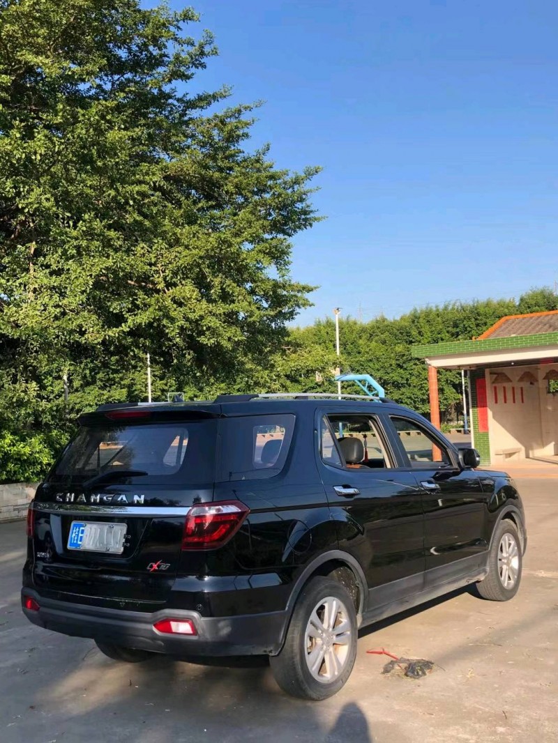 佛山17年長安汽車CX708