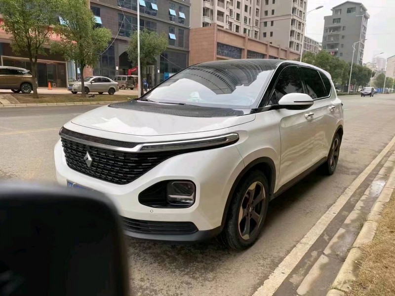 崇左20年寶駿rm52