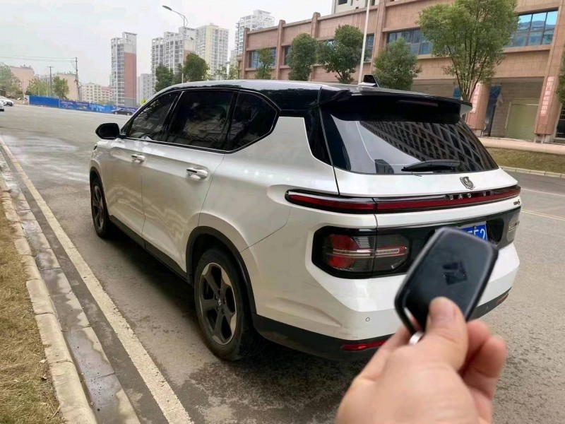 崇左20年寶駿rm57