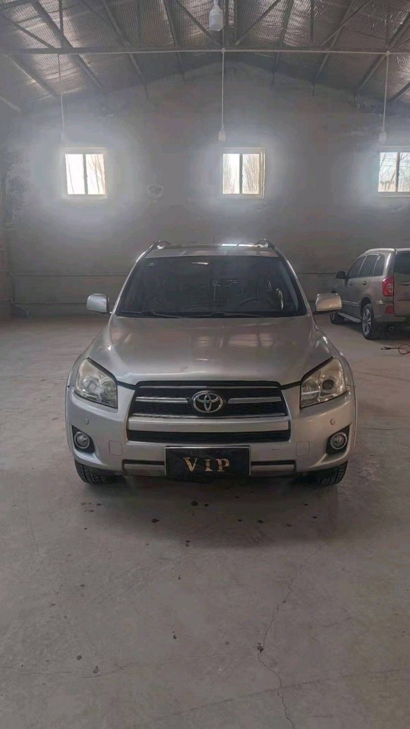 石家莊09年豐田RAV49