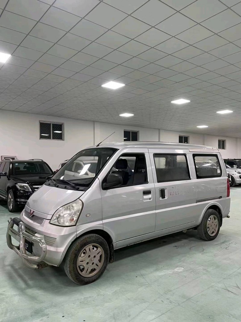 廊坊14年五菱汽車榮光6