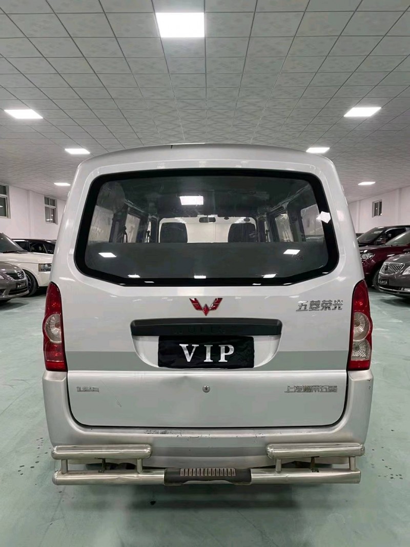廊坊14年五菱汽車榮光4