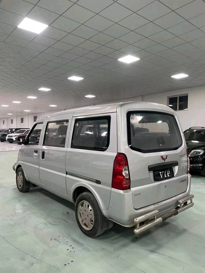 廊坊14年五菱汽車榮光3