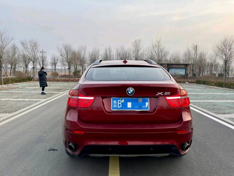 濱州12年寶馬X69