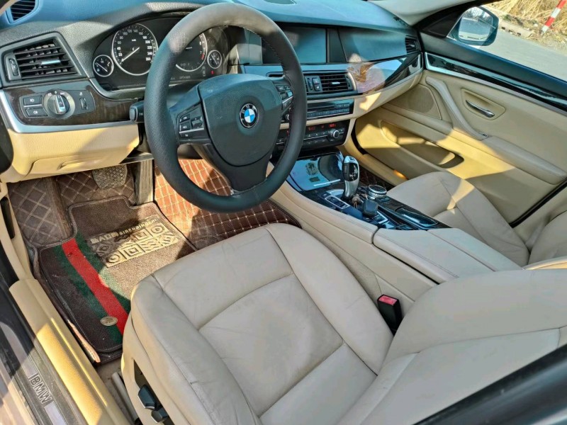 徐州12年宝马5系9