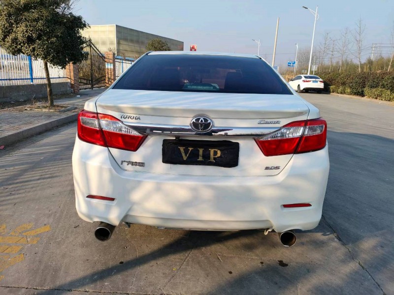 徐州15年丰田凯美瑞4