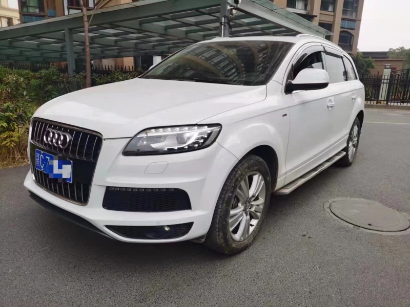 宜春13年奧迪Q71