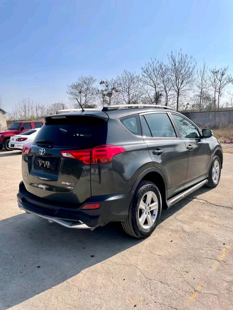 臨沂14年豐田RAV4榮放8