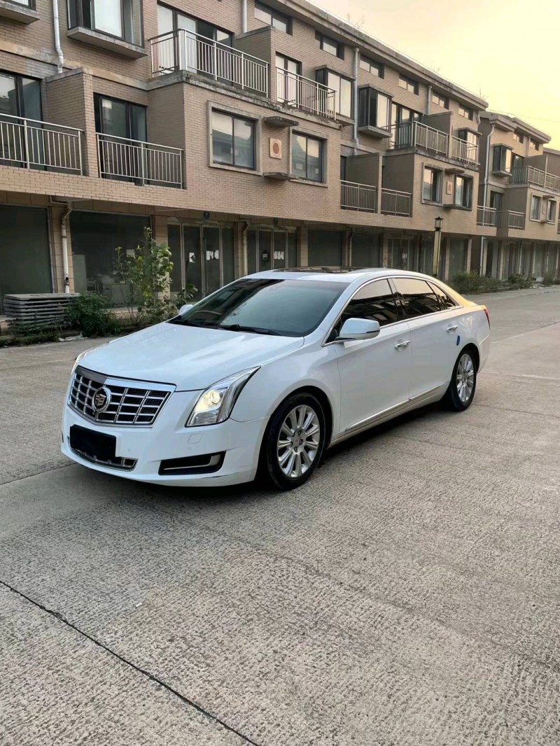徐州15年凯迪拉克XTS2
